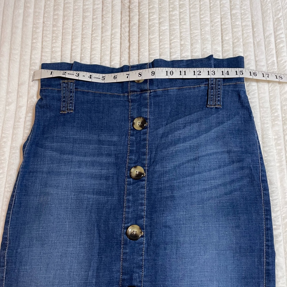 One 5 One | Button-Front | Denim Pencil Skirt - Picture 6 of 12